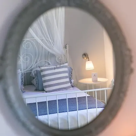 Apart Otel Thea And 2*