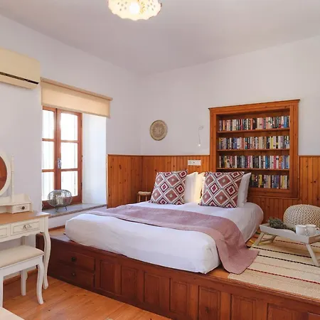 Apart Otel Thea And